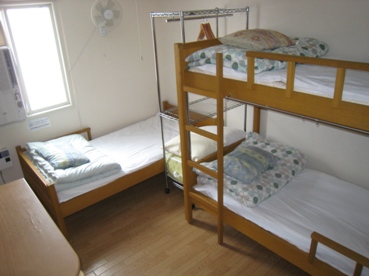 Room4